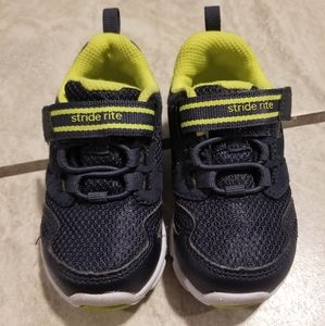Stride rite boys shoes 5w